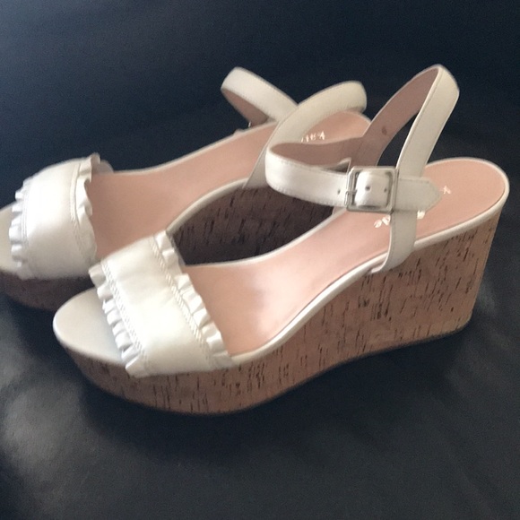 Kate spade♠️ wedge sandals - Picture 2 of 6
